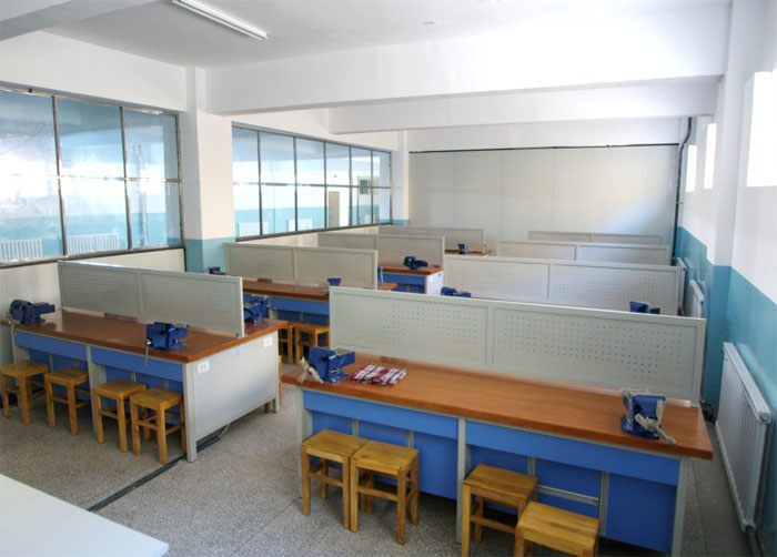 通用技術(shù)實(shí)訓(xùn)室