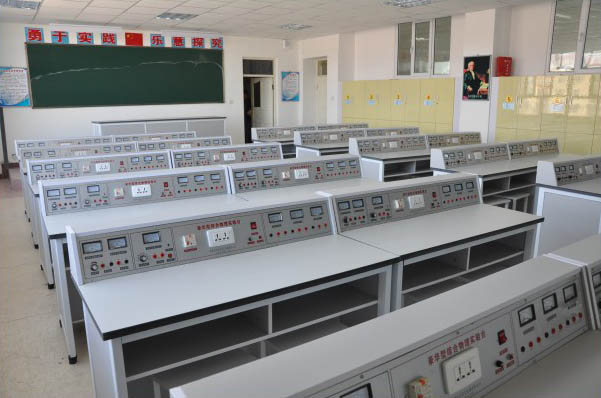 48座鋼木物理電學(xué)實驗室 MSDLHS-LMWL48